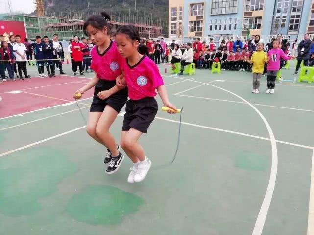 “C4gym廣州驚奇—了解小學體育優質課一等獎”style="border: