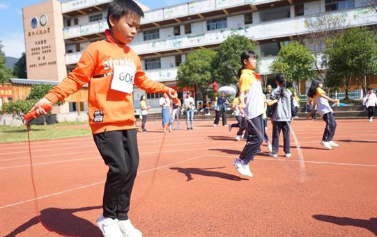 C4gym廣州驚奇—小學二年級體育公開課教學指導